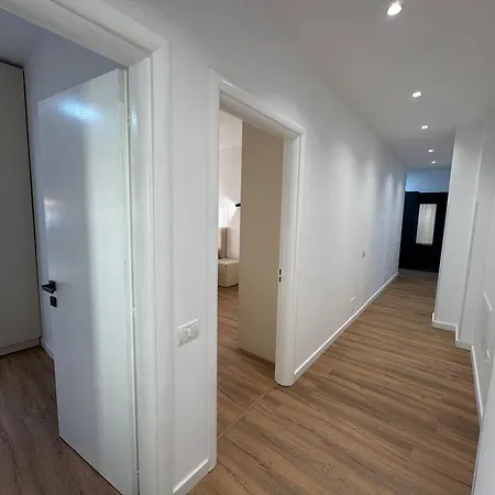 Our Apartment, Center Of Apartamento Tirana