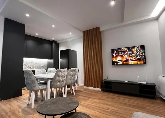 Our Apartment, Center Of Appartement